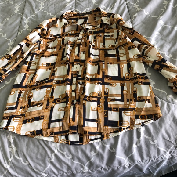 Loose fit button down - Picture 1 of 5